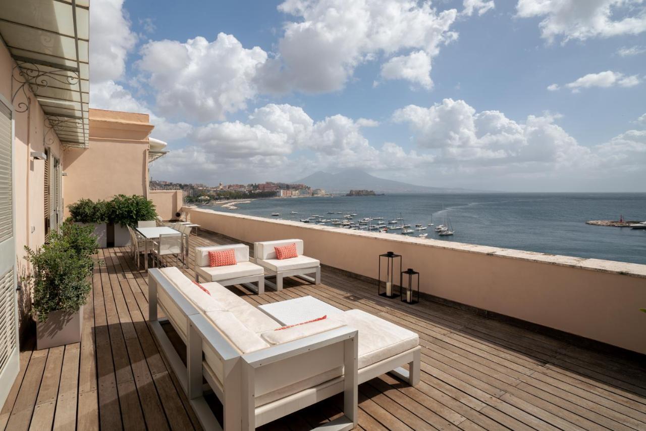 Caracciolo 13 Rooftop & Suites Naples Luaran gambar