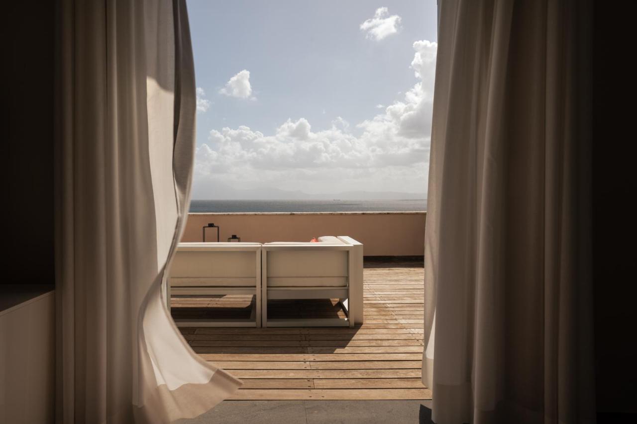 Caracciolo 13 Rooftop & Suites Naples Luaran gambar